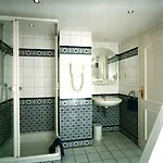 Lindenhof Hotel 4*