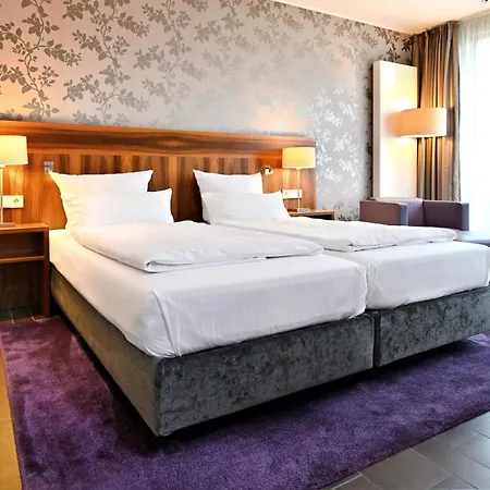 Отель Lindenhof 4*