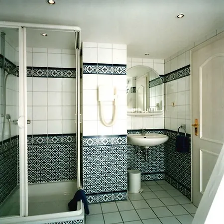 Lindenhof Отель 4*