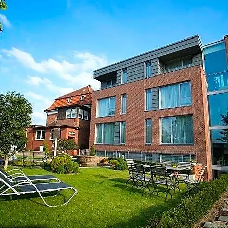Lindenhof 4*