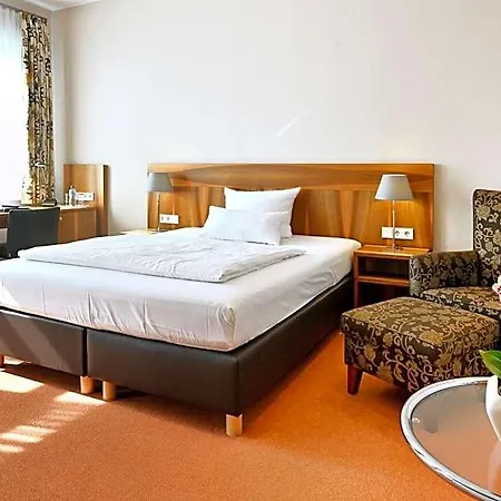 Hotel Lindenhof 4*